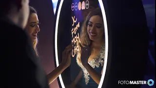 Beauty Mirror Booth at Events: A Christmas Party