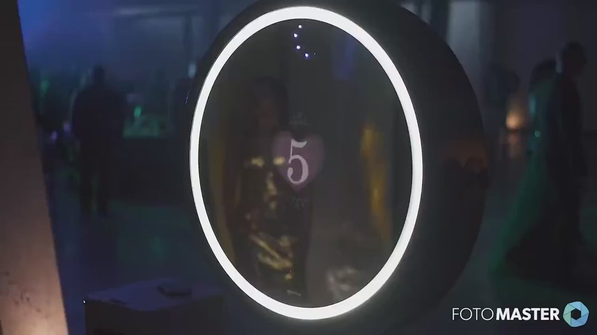 Beauty Mirror Booth product overview