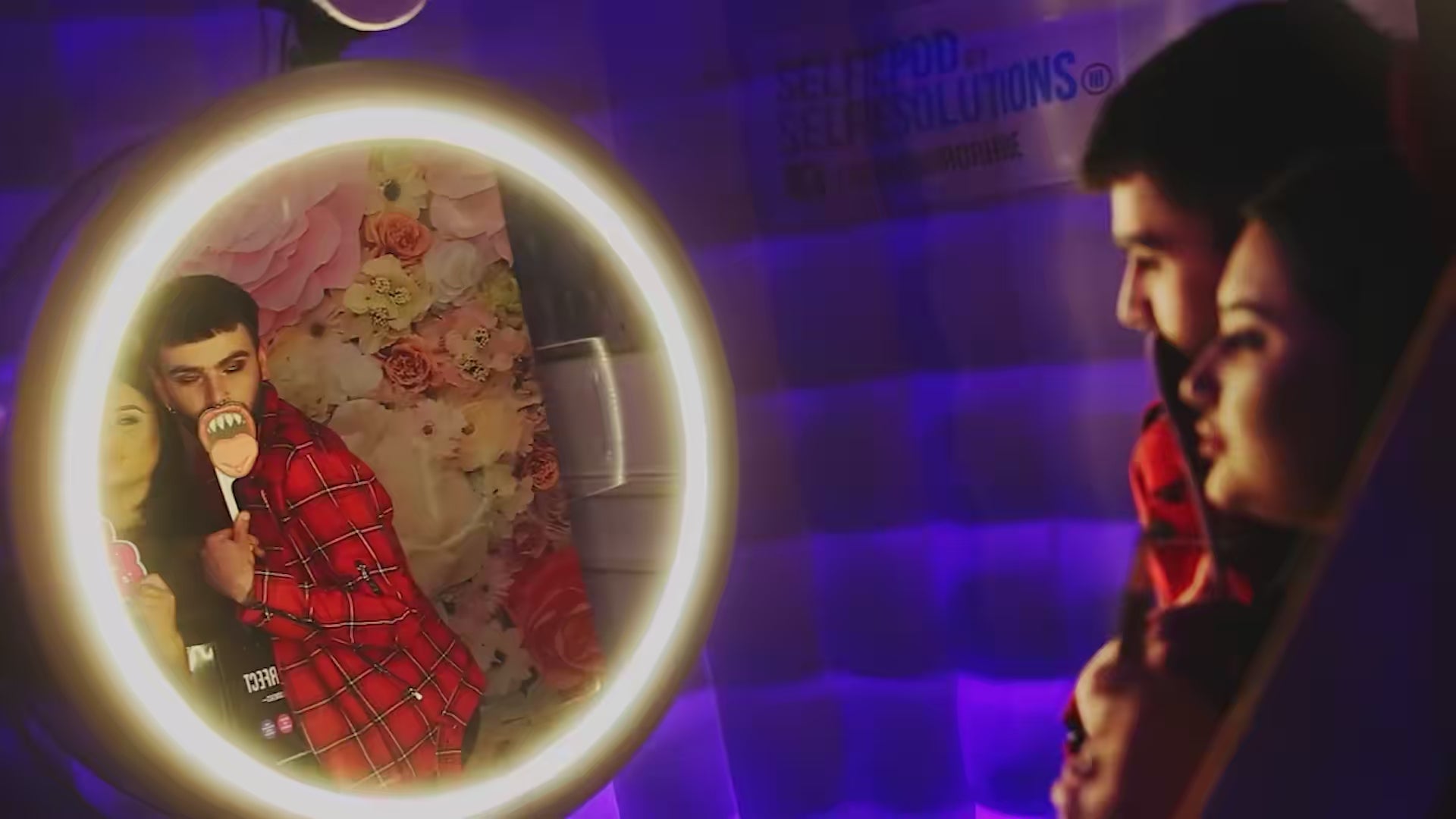 Beauty Mirror Booth at Events: Corporate Product Launch